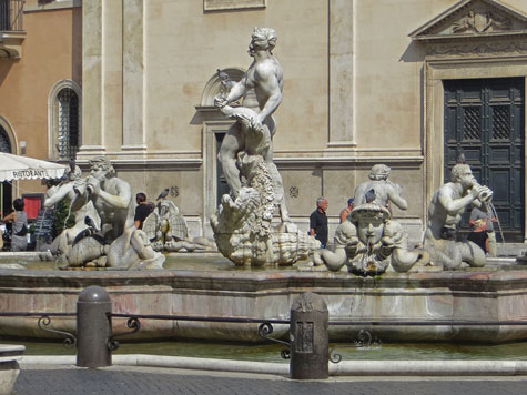 Fontana del Moro, Piazza Navona, Rome
