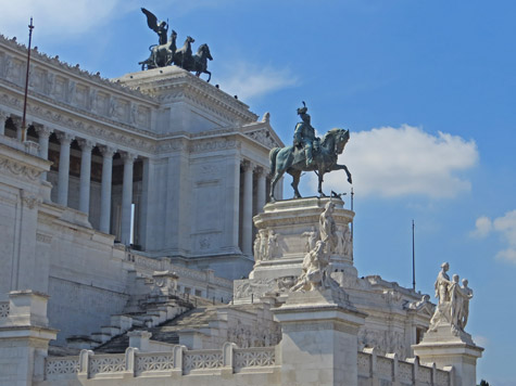 Victor Emmanuel Monument in Rome Italy